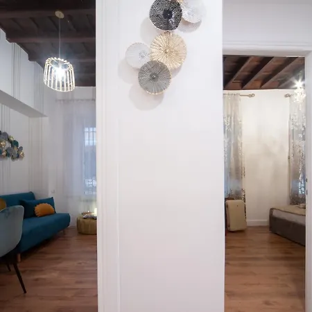 Pantheon Charming * Rome